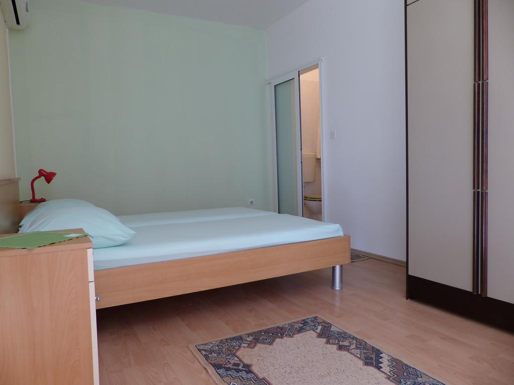 Apartments Smiljana Omiš Екстериор снимка